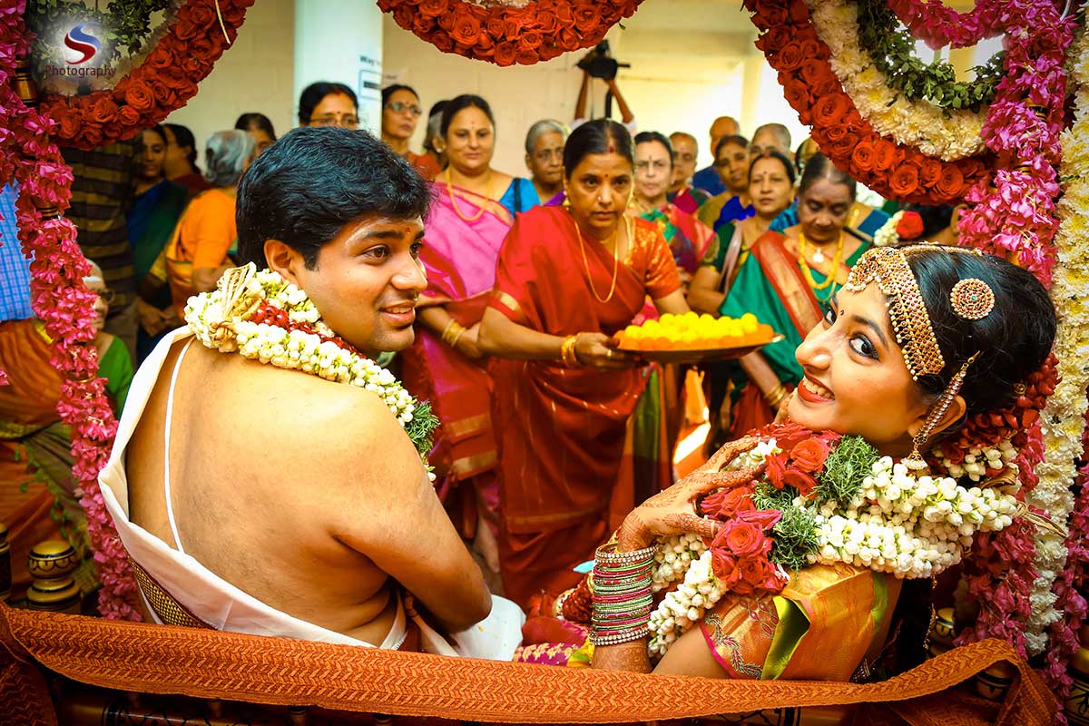 candid-wedding-photographers-chennai-(13)