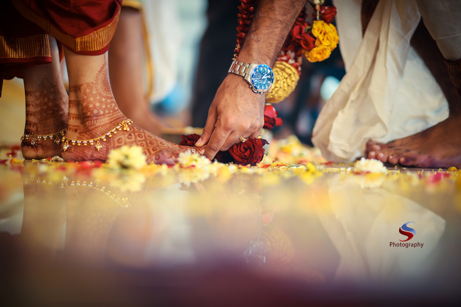 candid-wedding-photographers-chennai-(8)