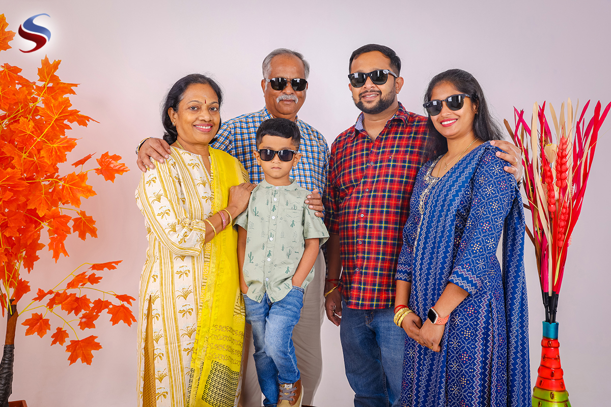 SS Digital Photography – Modeling Studio – candid Baby photoshoot, Pre wedding, Family Portrait & Alliance photography Chennai (20)