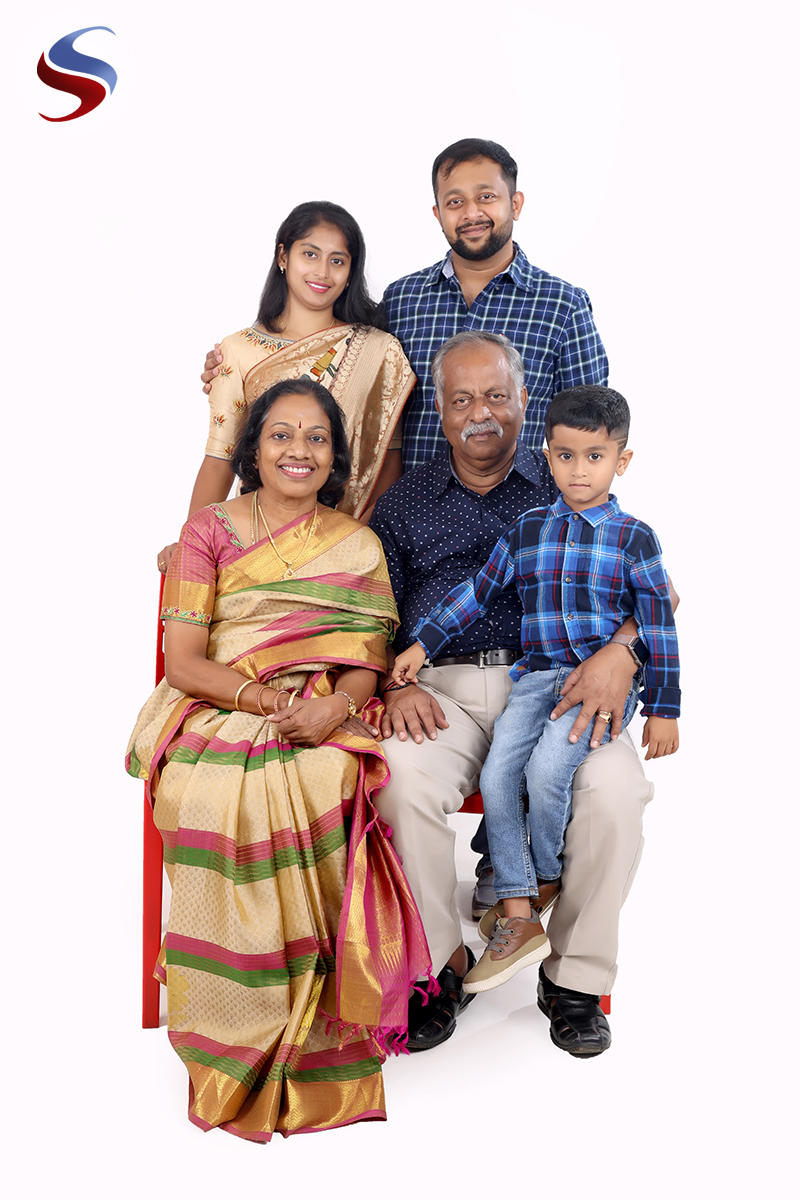 SS Digital Photography – Modeling Studio – candid Baby photoshoot, Pre wedding, Family Portrait & Alliance photography Chennai (7)